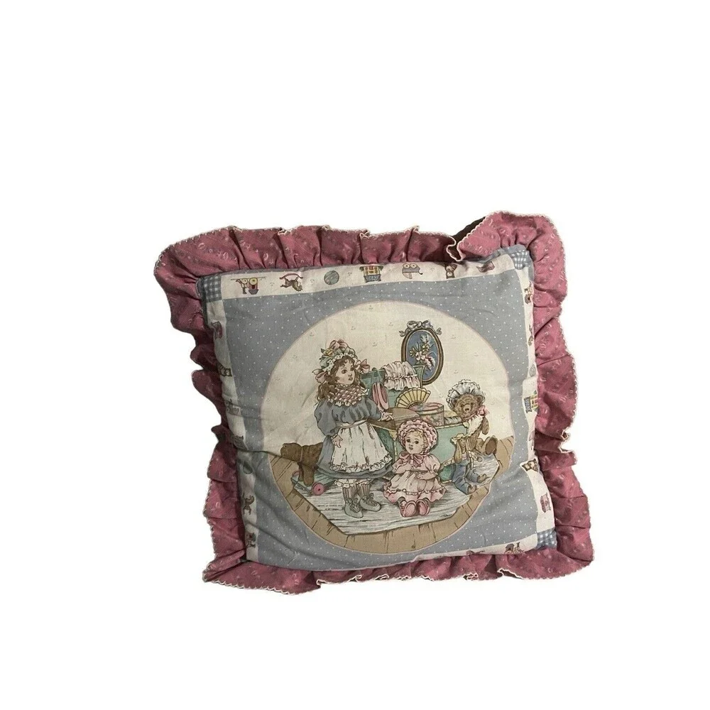 Vintage Handmade Quilted Girls Bear Pink Accent Pillow 80’s 15x15 RARE